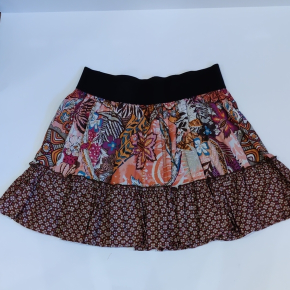 Xhilaration Dresses & Skirts - Xhilaration Skirt XL